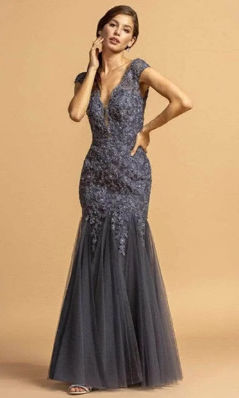 figure-flattering party dressesTrevi Collection L2178 - Scalloped V-Neck Evening Dress