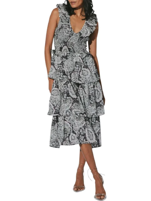 tween midi dressesLucy Midi Dress In Geo Print