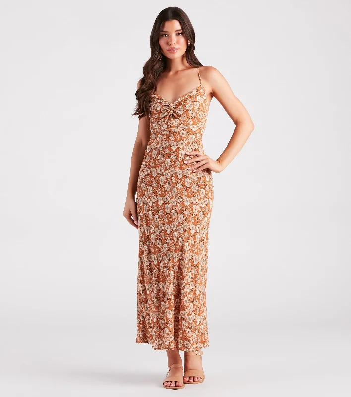 maxi dresses with appliquésPick Me Floral Lace-Up Maxi Dress