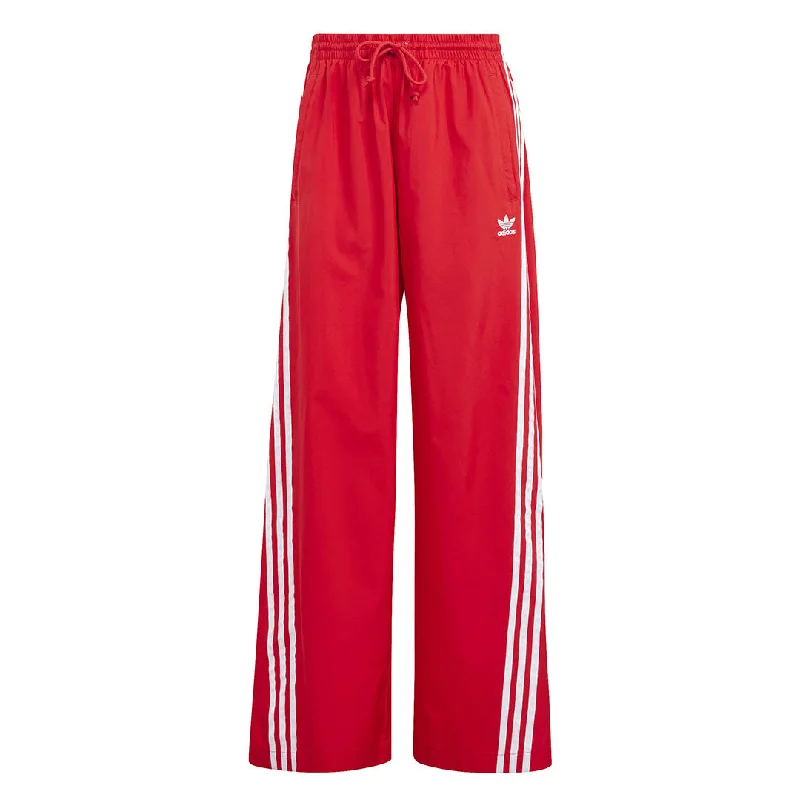 women's short pantsadidas - Women's Adilenium Oversized Track Pant (IV9315)