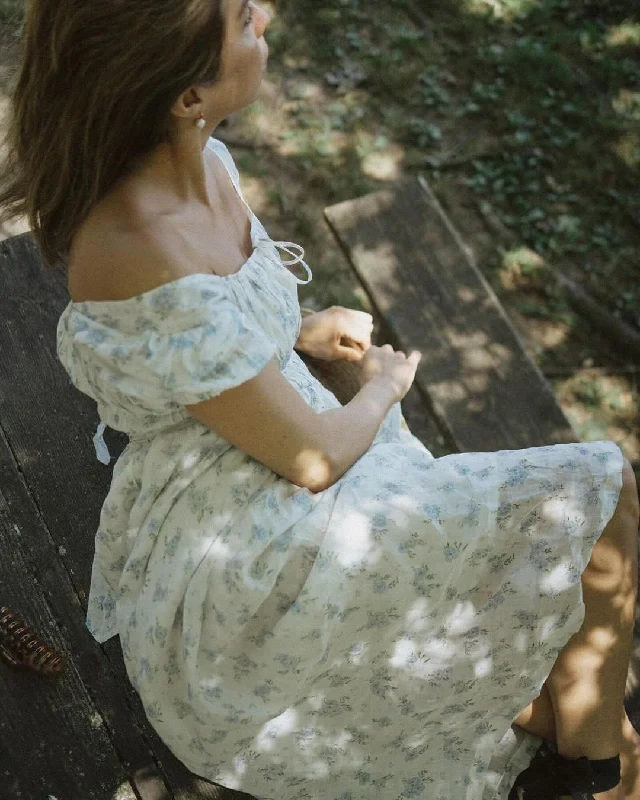 Alice 19 | Floral linen dress